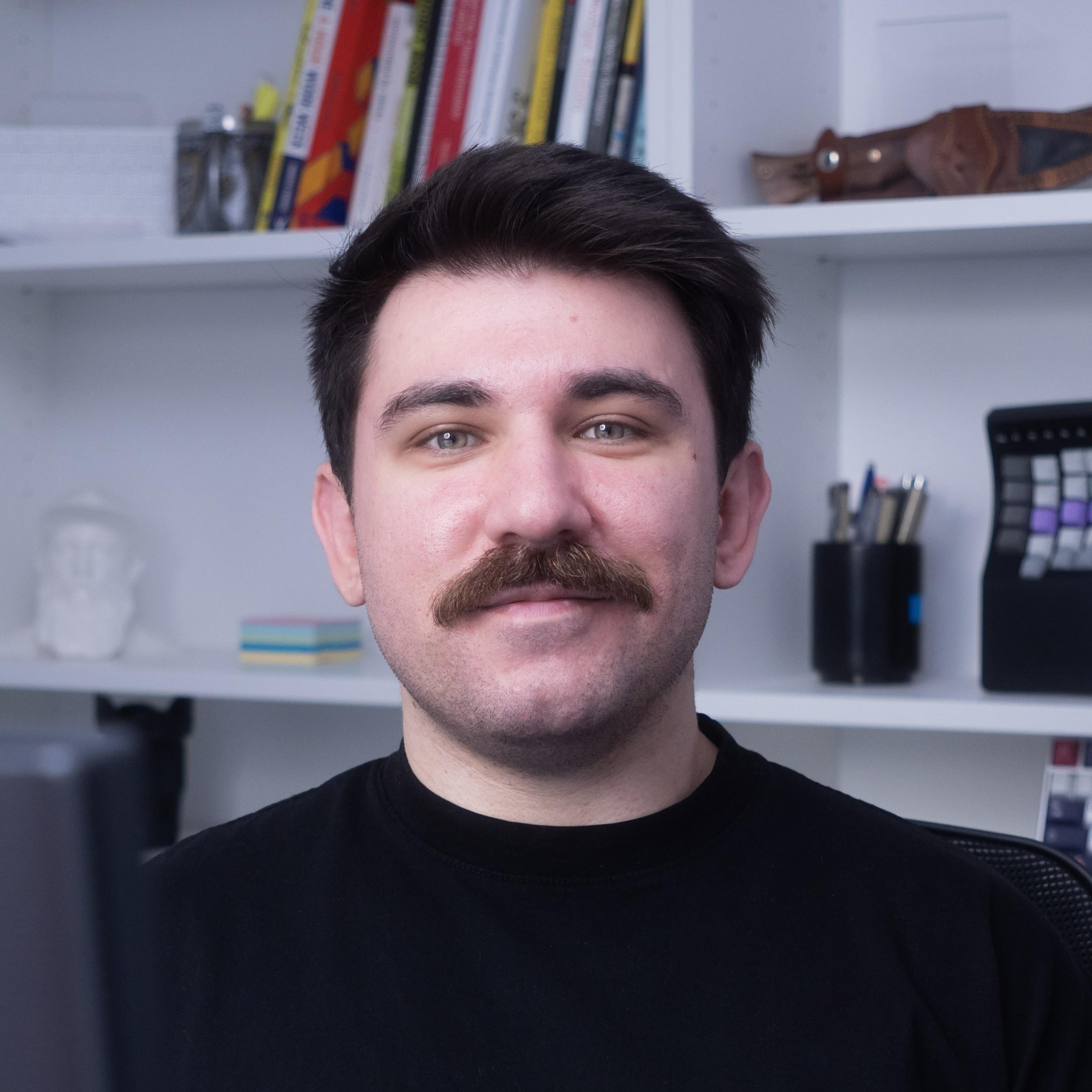 Picture of Lazar Nikolov